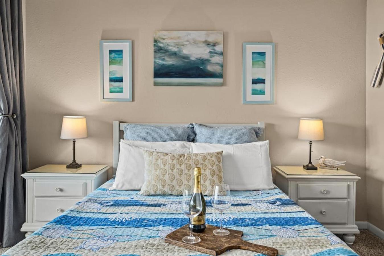 Experience Starlit Nights From Beach Happy'S Balcony Overlooking The Community Pool At Beachwalk Villa Panama City Beach Dış mekan fotoğraf